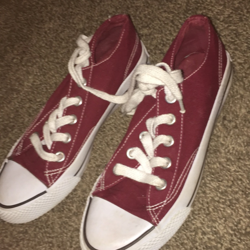 CONVERSE  like shoe